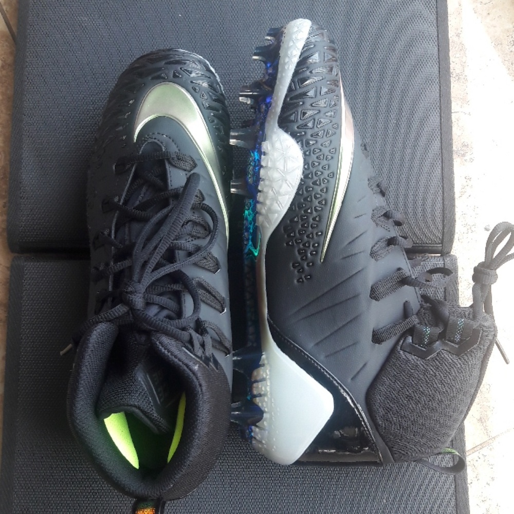 Cleat - Picture 7 of 8